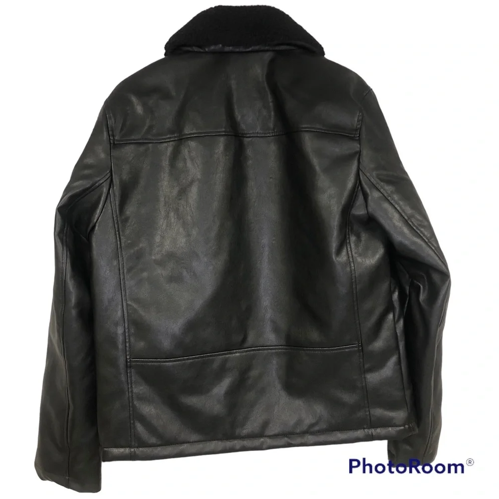 Tommy Hilfiger small leather jacket, new with tag - Picture 6 of 6